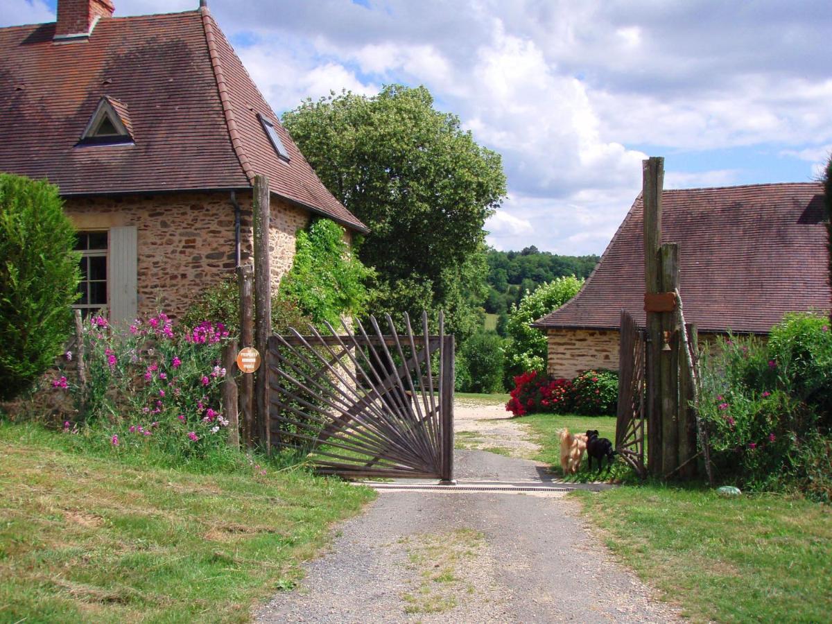 Bed and Breakfast La Ferme De Sapharey Sarrazac  Екстер'єр фото